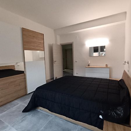 Maison Claudia Таранто Экстерьер фото